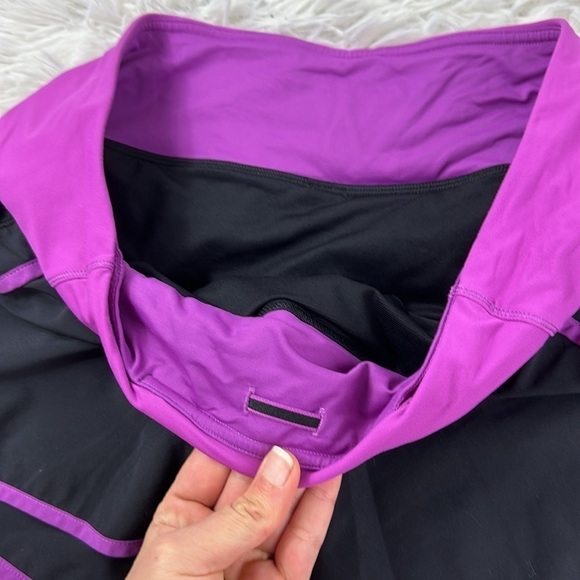 Lululemon Run Times Short *4-way Stretch Black / Ultra Violet - Picture 2 of 5